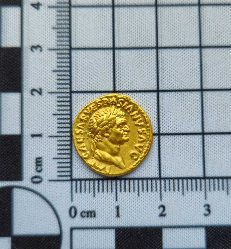 Gold Roman - Vespasian aureus