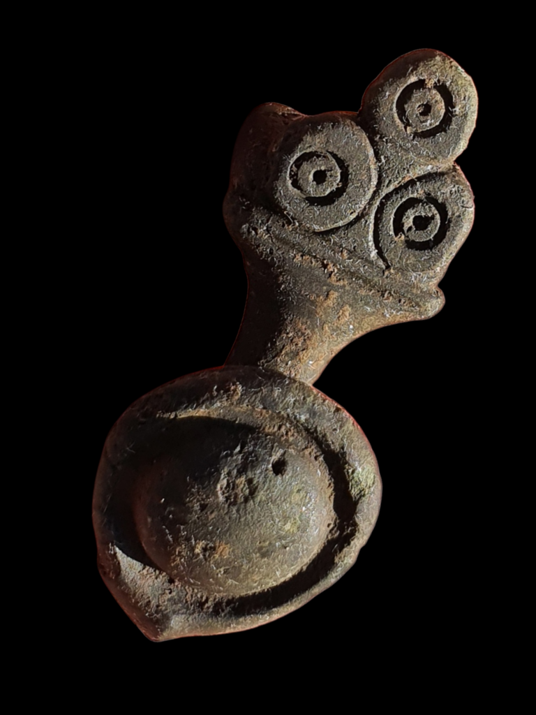 Roman harness toggle or strap guide