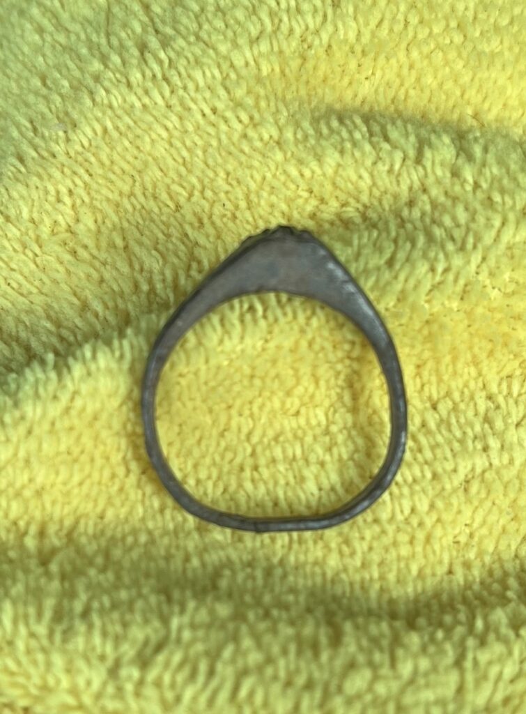Pauper ring