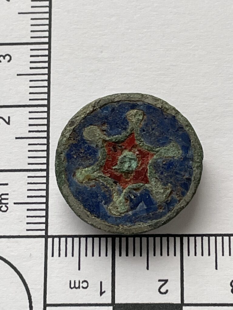 Roman disc brooch